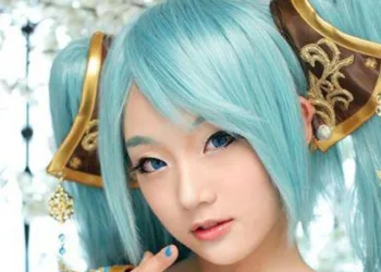 Cosplays impressionantes de League of Legends Cosplay da Sona Clássica - League of Legends - Index