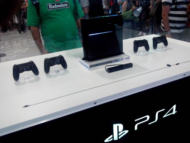 PlayStation 4 - Brasil Game Show 2013