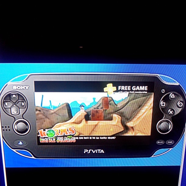 PlayStation Plus - Janeiro 2014 - 05 - Worms - Battle Islands
