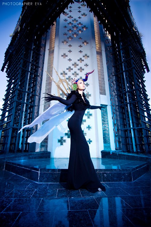 Sorceress Edea - Cosplays - Final Fantasy VIII - By Bellatrix Aiden - 08