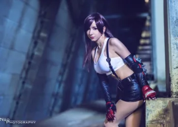 Cosplay: uma linda Tifa, pronta para detonar! | Final Fantasy VII Cosplay da Tifa - Final Fantasy VII - Por Riddle 02