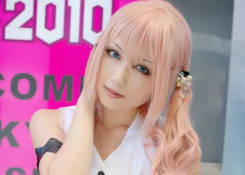 Veja um belo cosplay da Serah, de Final Fantasy XIII Cosplay-perfeita-da-Serah-Final-Fantasy-XIII-Por-Iori-Cosplay-Index 01