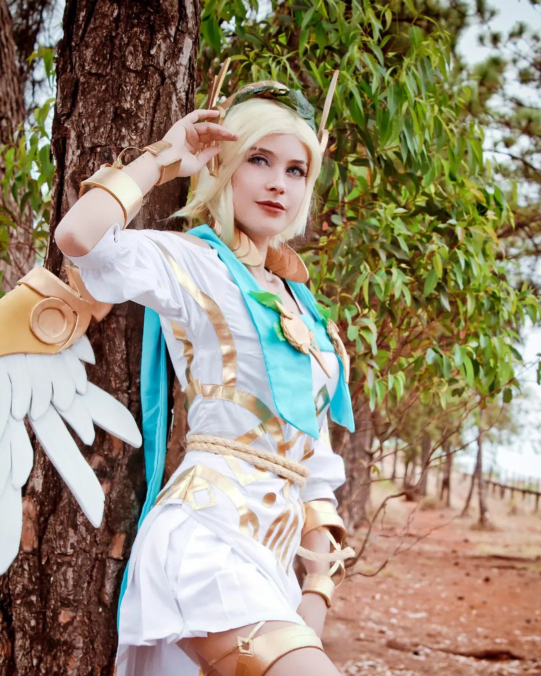 Mercy Victory Cosplay - Overwatch 2 - Rizzy 01
