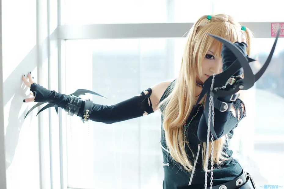 Misa Amane Cosplay - Death Note - Por Iori Cosplay 03