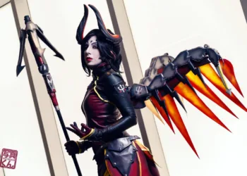 Veja um belo cosplay da Mercy Demoníaca, de Overwatch! Mercy Demoníaca - Overwatch - Hane Cosplay 01