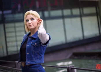 A evolução de um cosplay da Androide 18, de Dragon Ball Linda Cosplay da Android 18 - Dragon Ball - Por Liechee 16 - Nova Versão