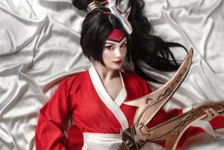 Akali Lua Sangrenta - League of Legends - Blood Moon Cosplay Topo