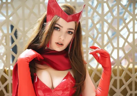 Cosplay da Feiticeira Escarlate - Marvel - Uniforme clássico das HQs - Topo