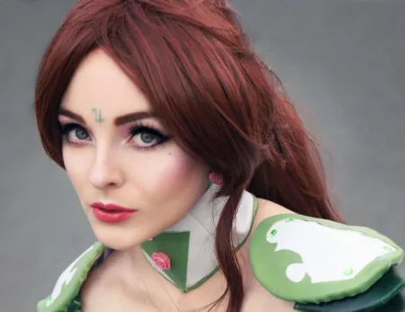 Sailor Júpiter Cosplay - Sailor Moon - Versão de Guerreira com armadura e vestido branco e verde - capa 01