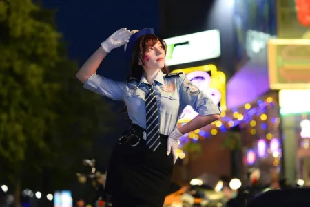 Lindo Cosplay Feminino da D.VA Policial, com uniforme - Overwatch - Cosplay com minissaia temática 01