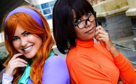 Daphne e Velma Cosplays - Scooby Doo - Foto Topo