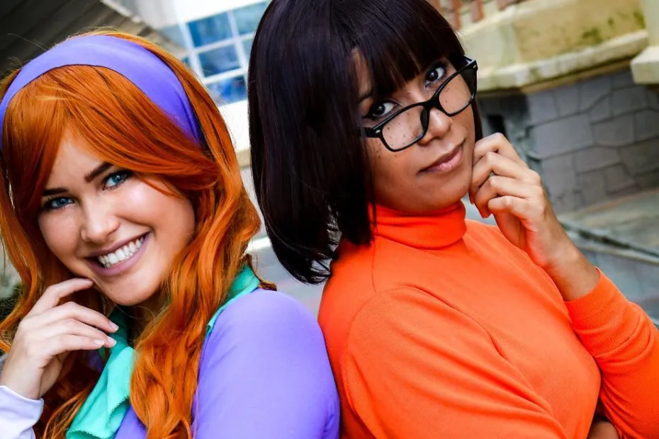 Daphne e Velma Cosplays - Scooby Doo - Foto Topo