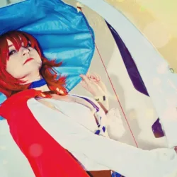 Cosplay: Veja uma bela caracterização da Shiny Chariot, de Little Witch Academia (Netflix) Cosplay Feminino da Shiny Chariot - Little Witch Academia - Foto Anime Netflix Banner