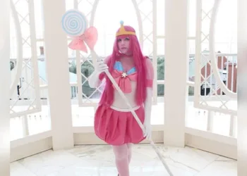 Cosplay da Princesa Jujuba em estilo Sailor Moon - Adventure Time