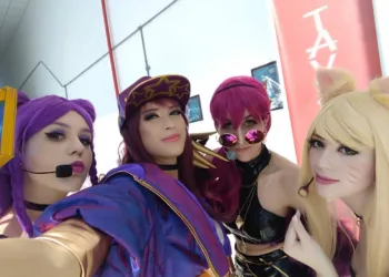 Cosplays de League of Legends KDA - Aniventure - Ahri - Akali - Kai'Sa e Evelynn