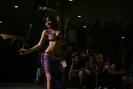 Dança do Ventre Luana Hazine