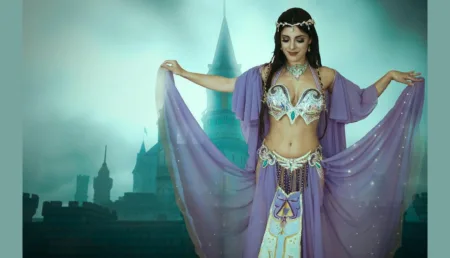 Layal - Dança do ventre com roupa temática de The Legend of Zelda - Capa