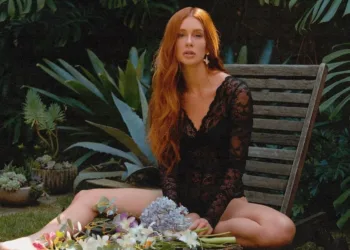 Marina Ruy Barbosa adota um lindo pet Marina-Ruy-Barbosa-Foto-Capa-001