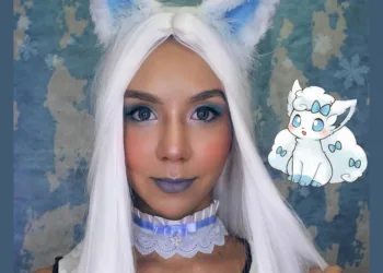 Selfie Cosplay da Vulpix de Alola, de Pokémon - Capa