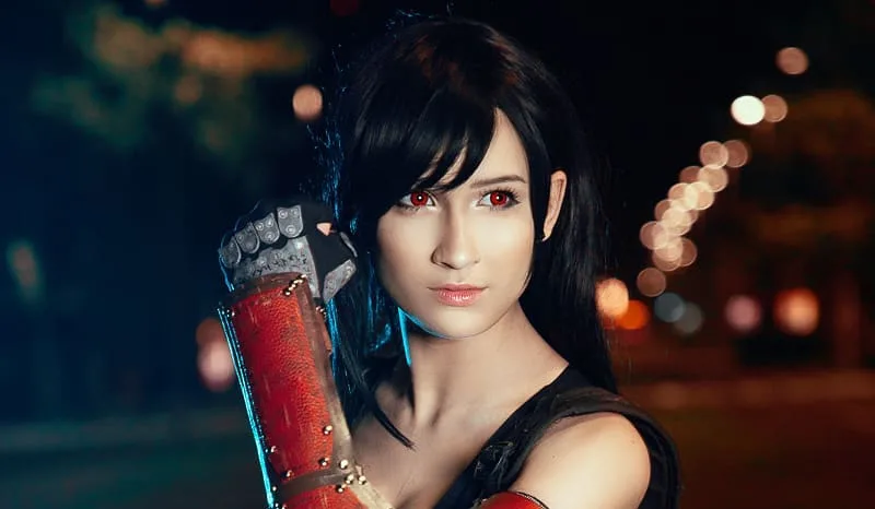 Cosplay da Tifa Lockhart - Final Fantasy VII Remake - RPG da Square-Enix Topo