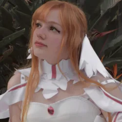Sword Art Online: Belo cosplay da Asuna (Stacia) cropped-Sword-Art-Online-Cosplay-da-Asuna-Yuuki-Stacia-Goddess-of-Creation-Capa-Stories-1.jpg