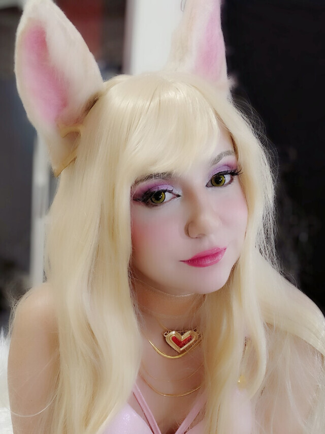 League of Legends: Belo cosplay da Ahri Magazine