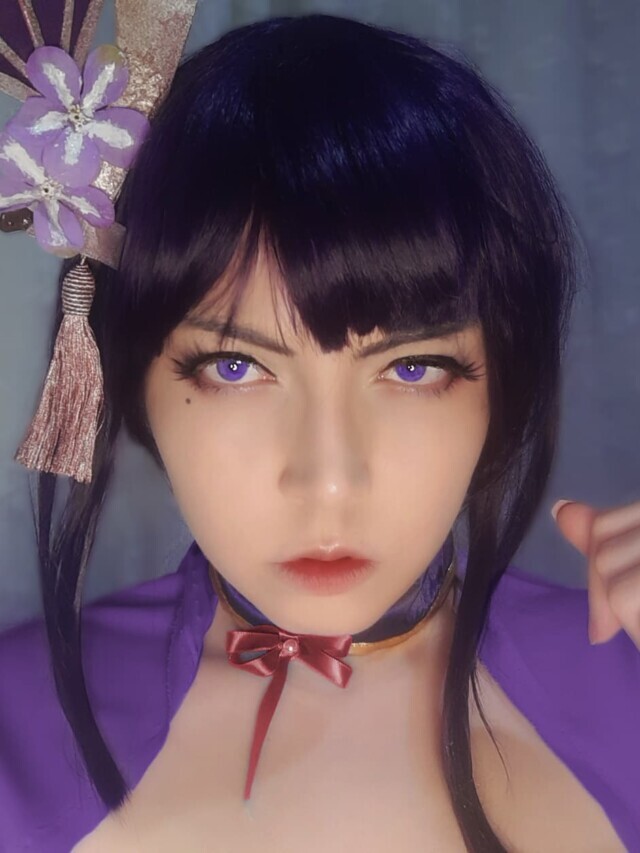 Genshin Impact: Belo cosplay da Baal (Shogun Raiden)