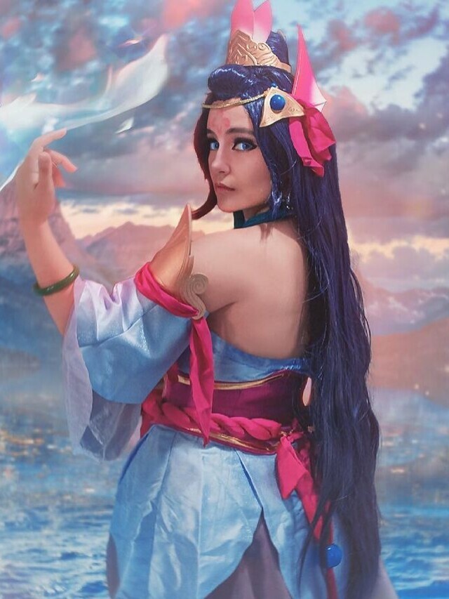 League of Legends: Belo cosplay da Nami Cajado Esplendoroso