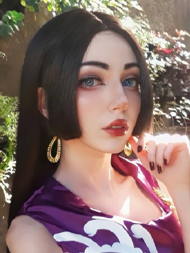One Piece: Belo cosplay da Boa Hancock