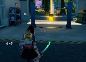 Fortnite Frasco de Cor Dourado Midas - Temporada 8 - Capa