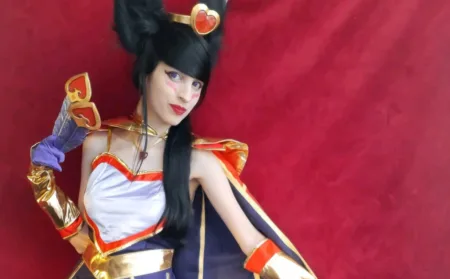 Xayah Queridinha Cosplay - League of Legends - Capa