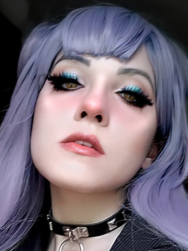 LoL: Belo cosplay da Evelynn K/DA All Out