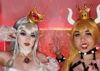 Belos cosplays da Booette e Bowsette, do universo do Super Mario (Nintendo) Belos cosplays da Booette e Bowsette - Nahluamui e Kahmoonz Capa