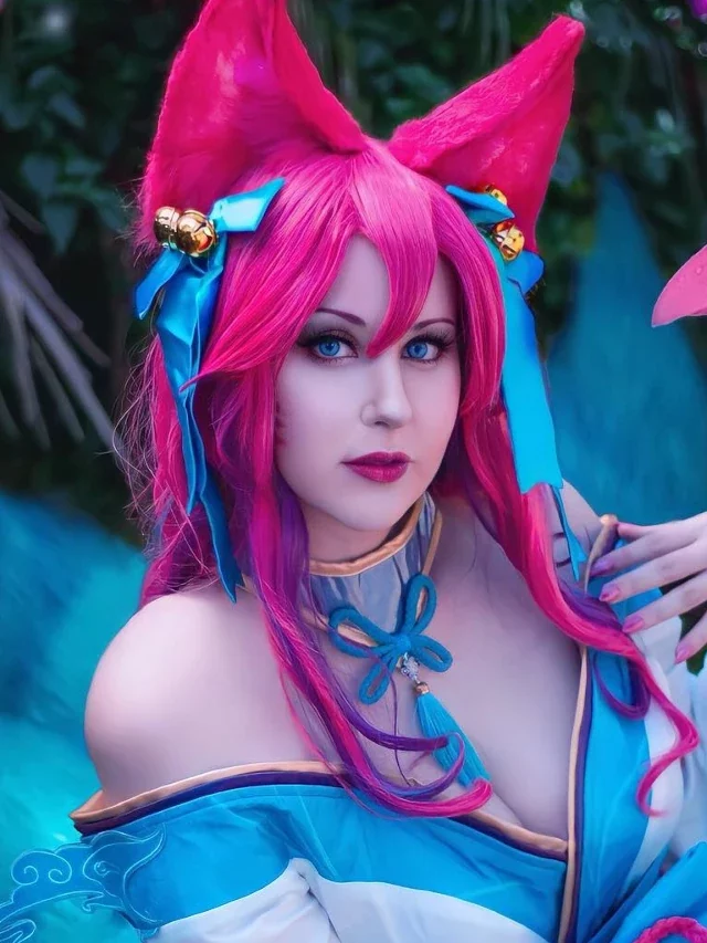 Lindo cosplay da Ahri Florescer Espiritual, de LoL