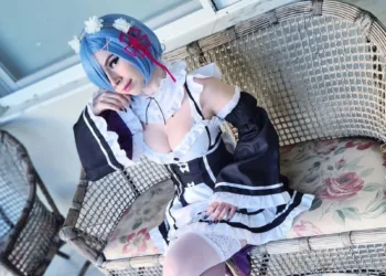 Confira este belo cosplay da Rem, de Re: Zero Rem Cosplay – Re Zero – Pocket Neko capa 02