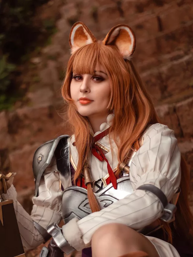 Belo cosplay da Raphtalia, de The Rising of The Shield Hero