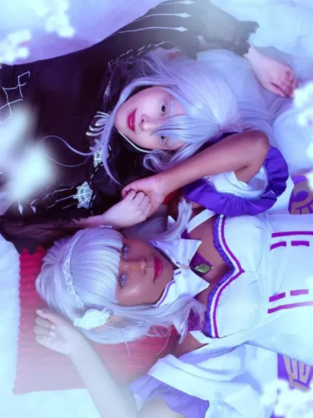Echidna e Emilia - Re Zero Cosplays 02
