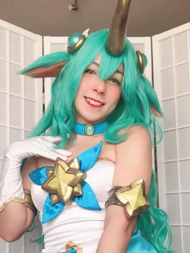 League of Legends: Belo cosplay da Soraka Star Guardian