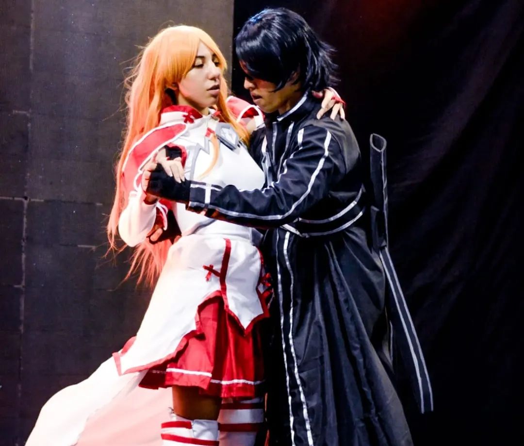 Sword Art Online - SAO - E ainda há gente contra KiriSuna Me desculpem  mas é a realidade. Datto Animes , Cosplays nota 10 Quer ver uma  cosplayer muito boa? fb.com/monielponi Já