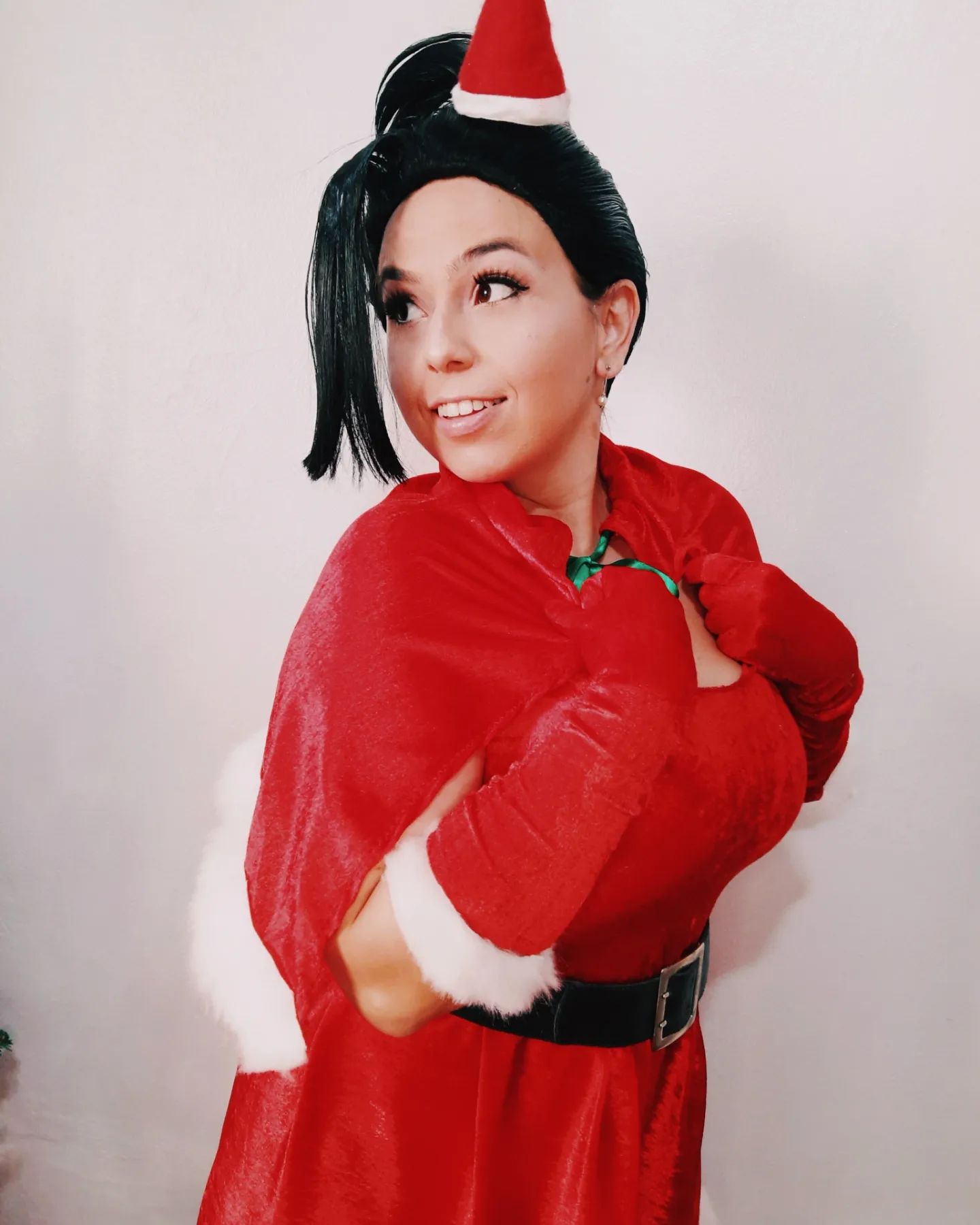 My Hero Academia: Belo cosplay da Momo Yaoyorozu natalina