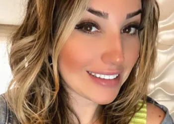 Looks de Amanda Meirelles, uma das novas sisters do BBB 23 Amanda Meirelles, uma das novas sisters do BBB 23 - capa 01