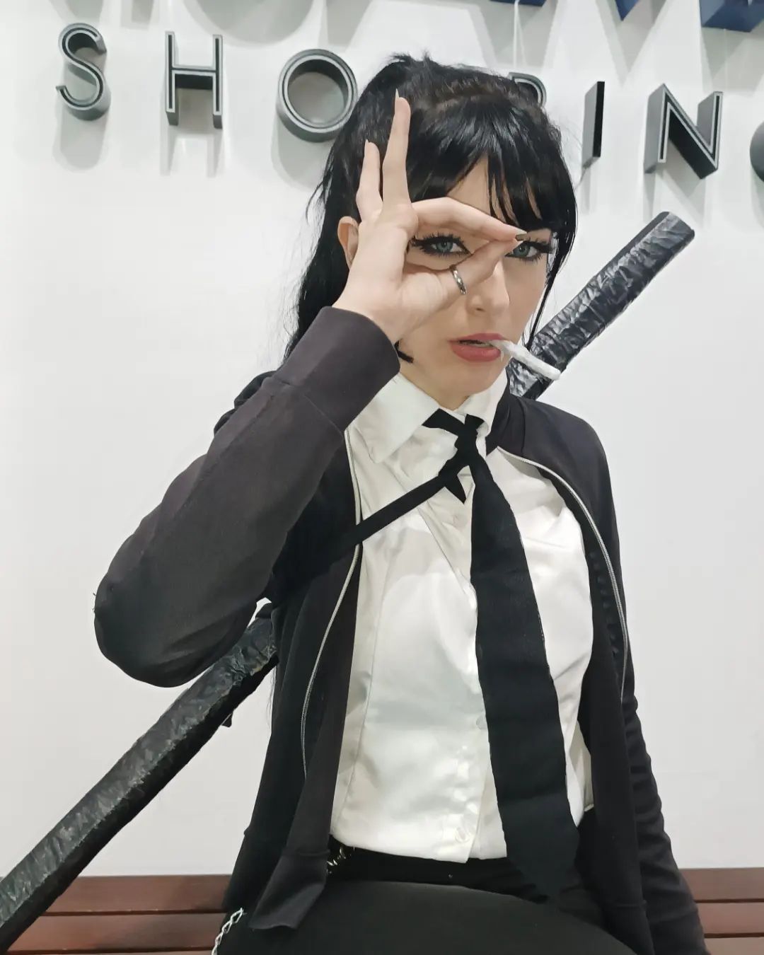 Chainsaw Man - Aki ganha bela versão feminina (Cosplay)