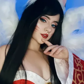 Ahri Cosplay, de League of Legends, da Ana Luiza Amui Ahri Cosplay, de League of Legends, da Ana Luiza Amui capa 02