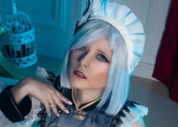 Belo cosplay da Shenhe, de Genshin Impact, da sayuri - capa 01