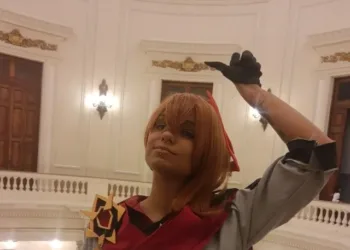 Bela versão feminina do Childe, de Genshin Impact - Giu Ayato capa 02