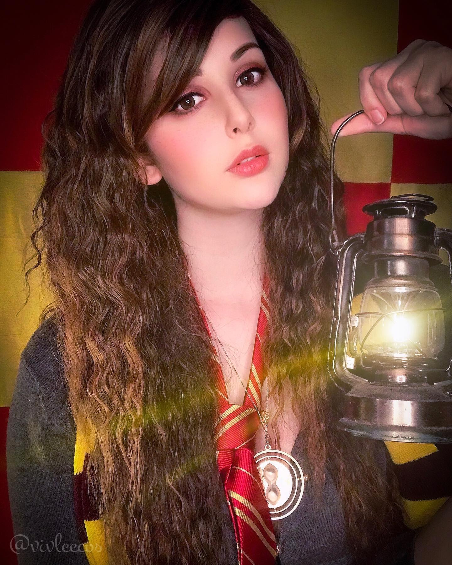 Belo cosplay da Hermione, de Harry Potter, da Vivian Lee - 001