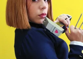 Belo cosplay da Nobara, de Jujutsu Kaisen, da Estela - capa 02