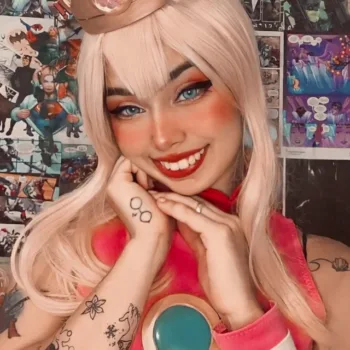 Belo cosplay da Princesa Peach, de Super Mario Bros, com vestido - Stefanny Silva capa 02