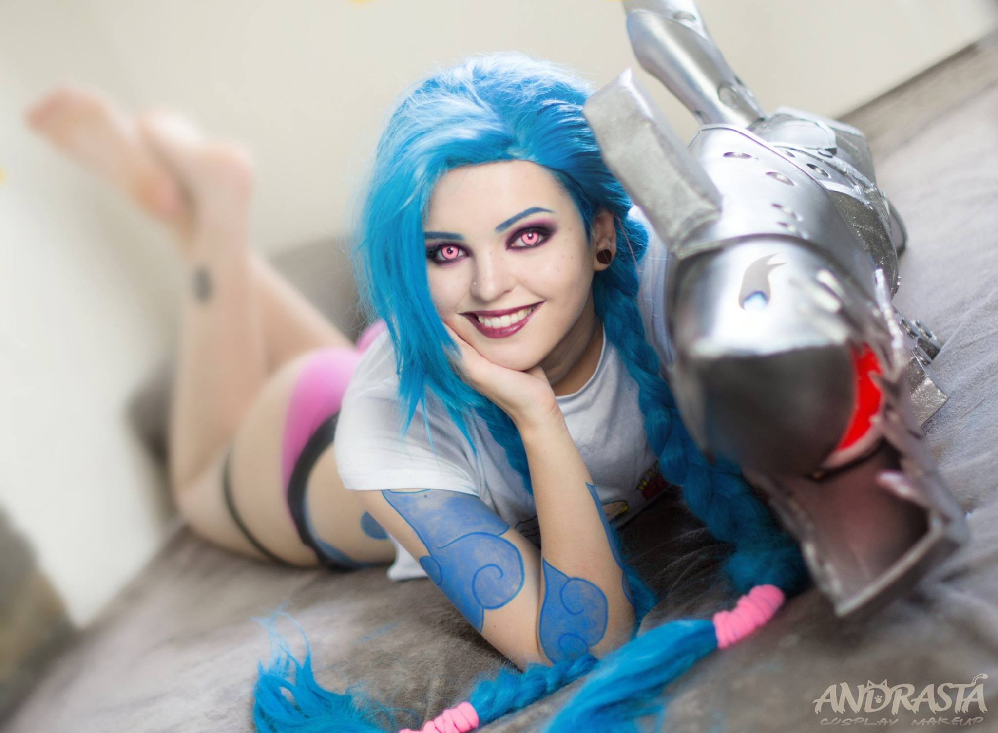 Cosplay: uma Jinx casual, de League of Legends
