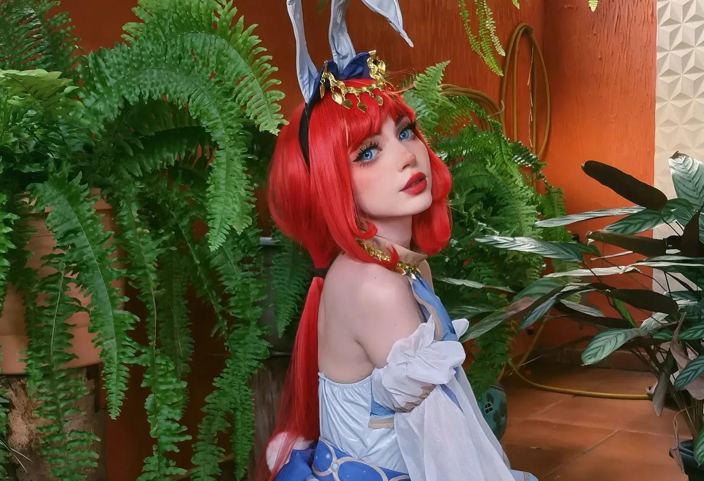 Brasileira Alice Dias faz um belo cosplay da Nilou Coelhinha de Páscoa, de Genshin Impact Genshin Impact - Belo cosplay da Nilou de Páscoa, da Alice Dias - capa 01